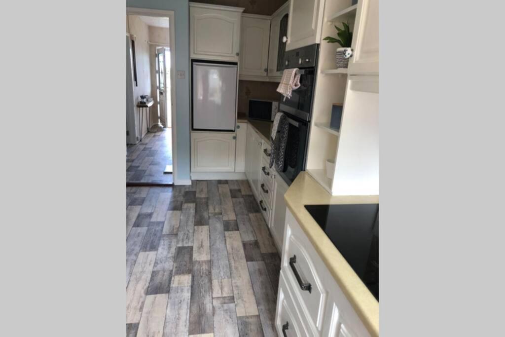 Sea House, Castlerock - Hosts 6, 3 Bedroom House Exterior foto